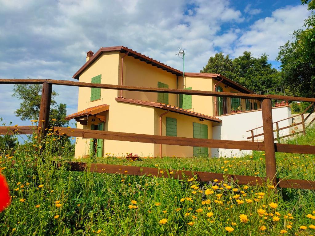Villa sulle Colline Toscane con Piscina photo 4