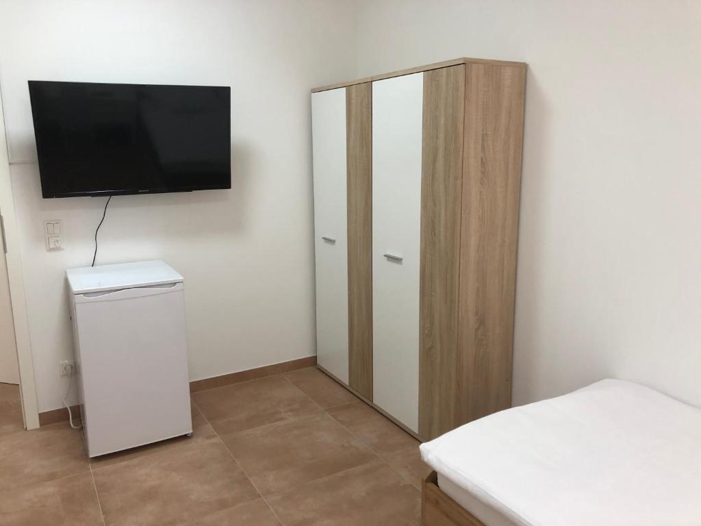 Pension Chen, 2 Doppelzimmer , EBK, separater Balkon photo 2