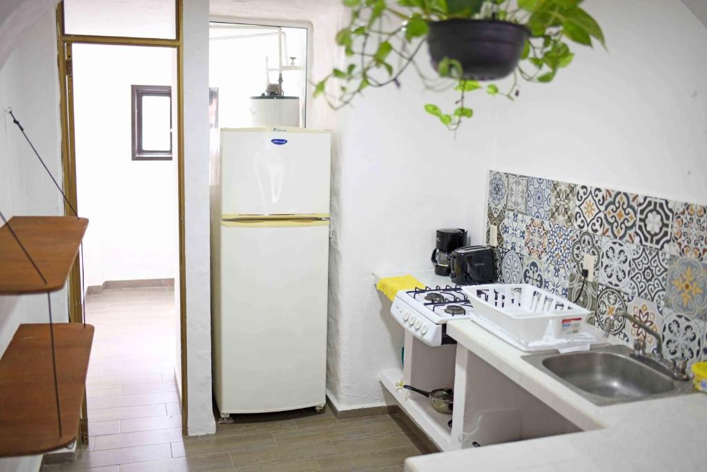 Сьюит (Полулюкс), Hacienda Vallarta Suites en Playa los Muertos - SOLO ADULTOS