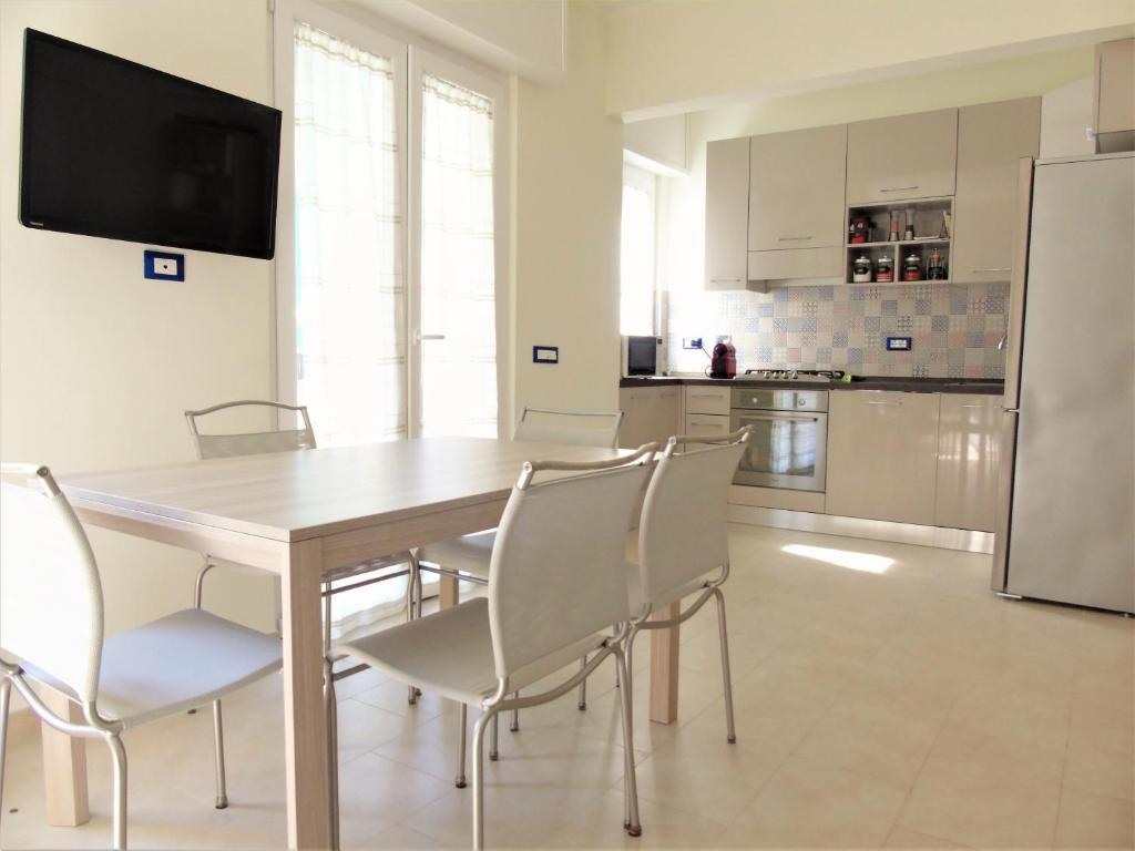 Pietra Home, posto auto, AC ,WIFI, 150mt dal mare photo 1