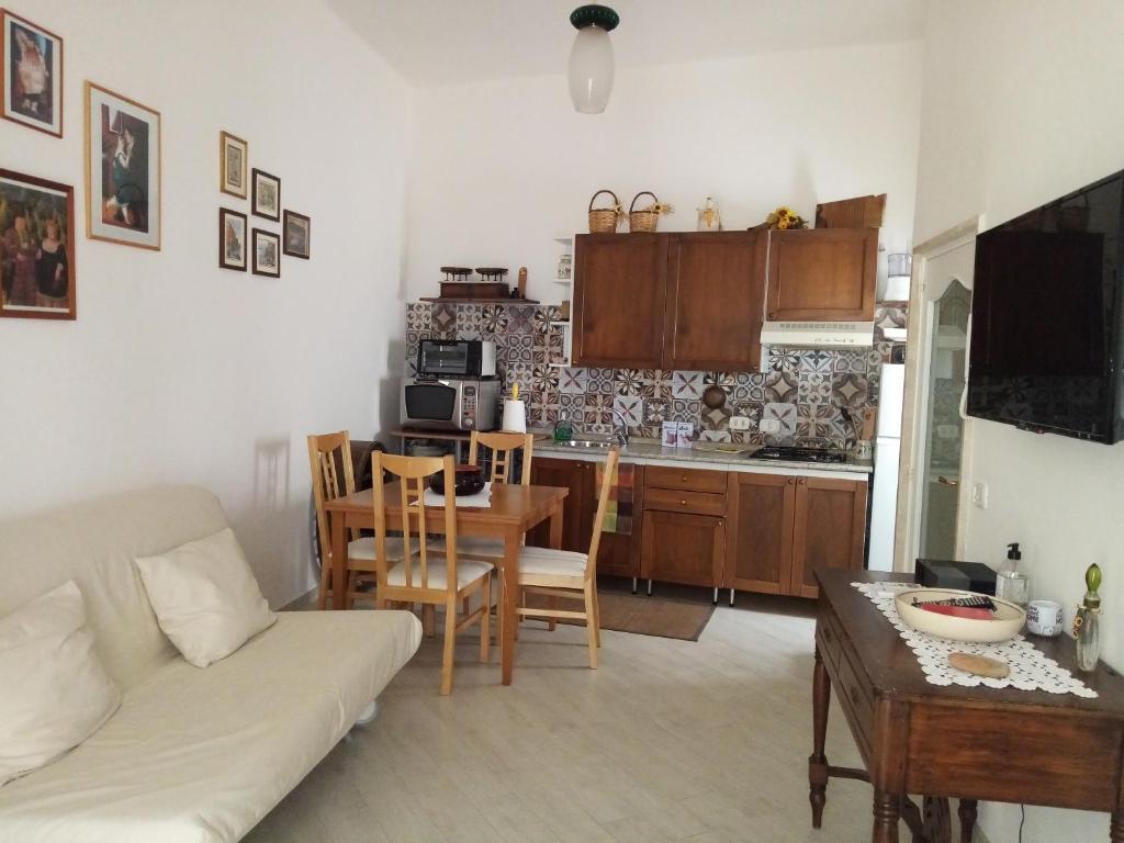 Sweet Home by Giò photo 2