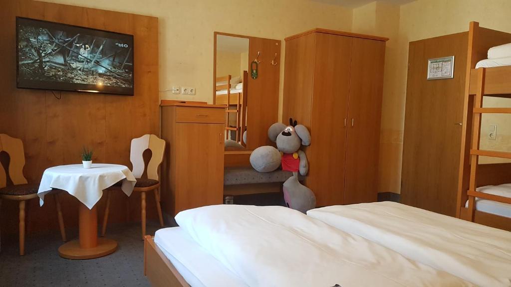 Hotel und Gasthof Ritter St. Georg photo 4