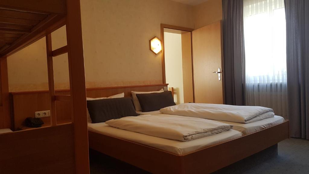 Hotel und Gasthof Ritter St. Georg photo 3