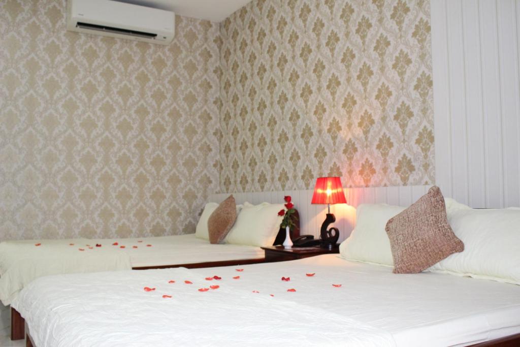 NGỌC MẤY - ĐẠI LỢI HOTEL