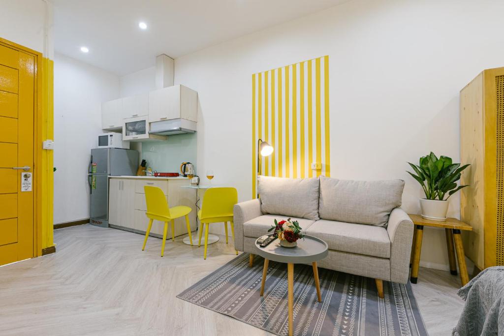 Sazi Hang Vai Building