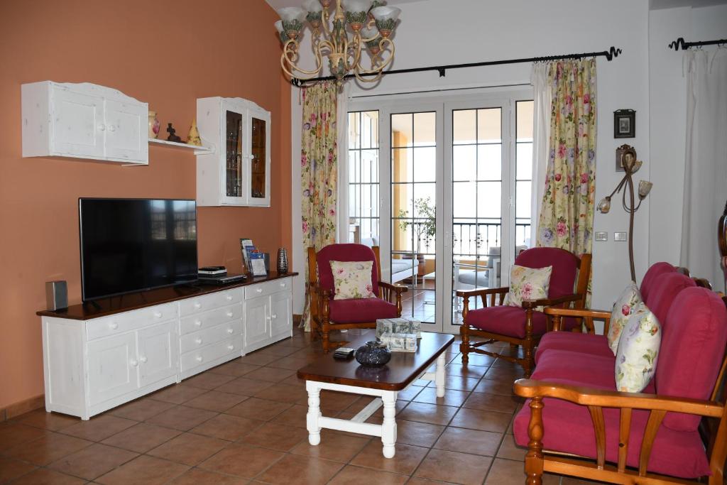 Pedro's house with fantastic views photo 3