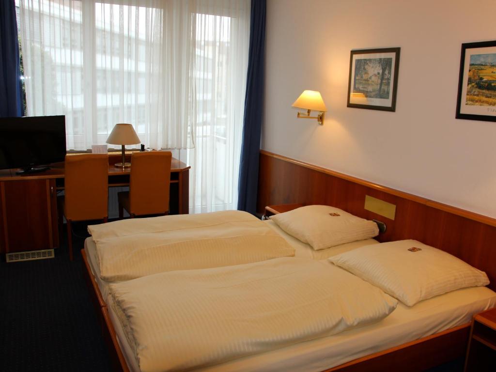 City Hotel Stuttgart Room Type - Standard Double Room