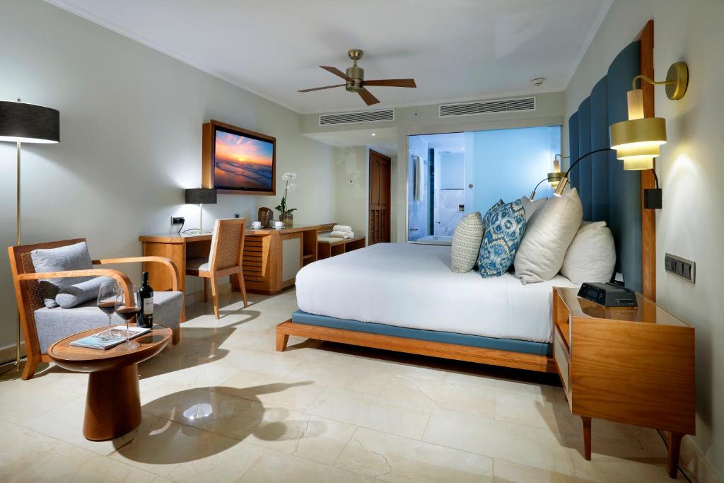 Двухместный (Двухместный номер Делюкс с 1 кроватью и видом на море), Grand Palladium