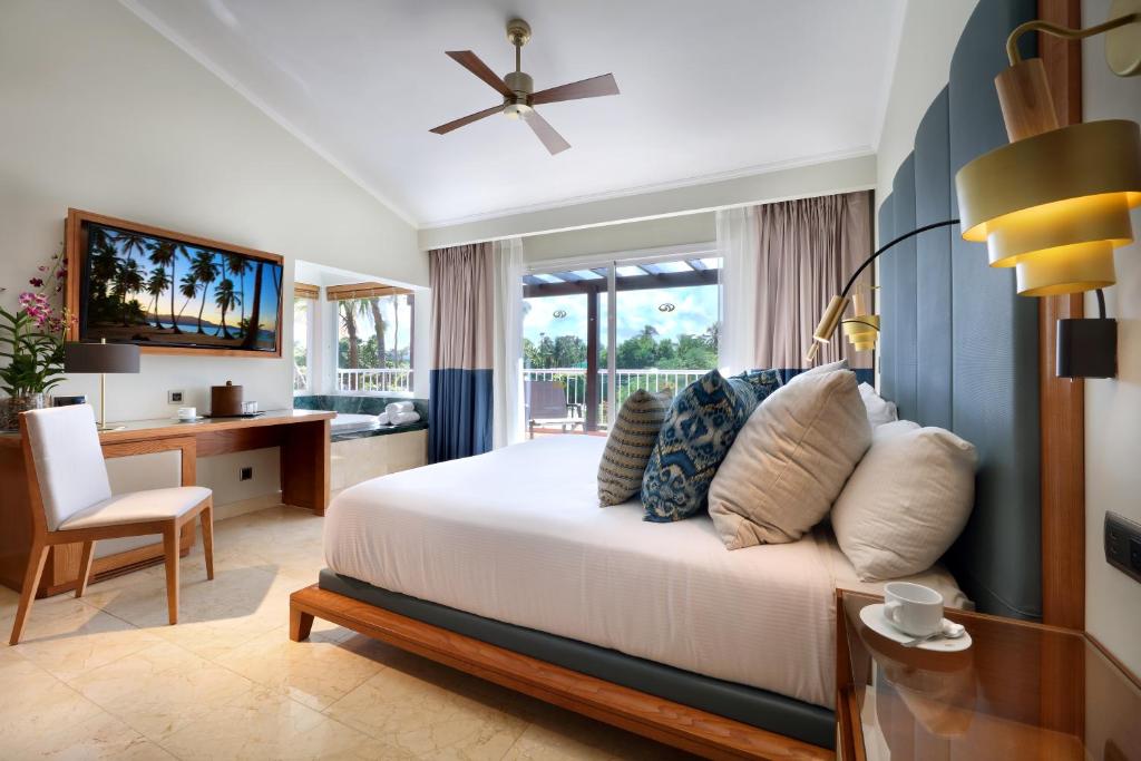 Двухместный (Двухместный номер Делюкс с 1 кроватью и видом на море), Grand Palladium