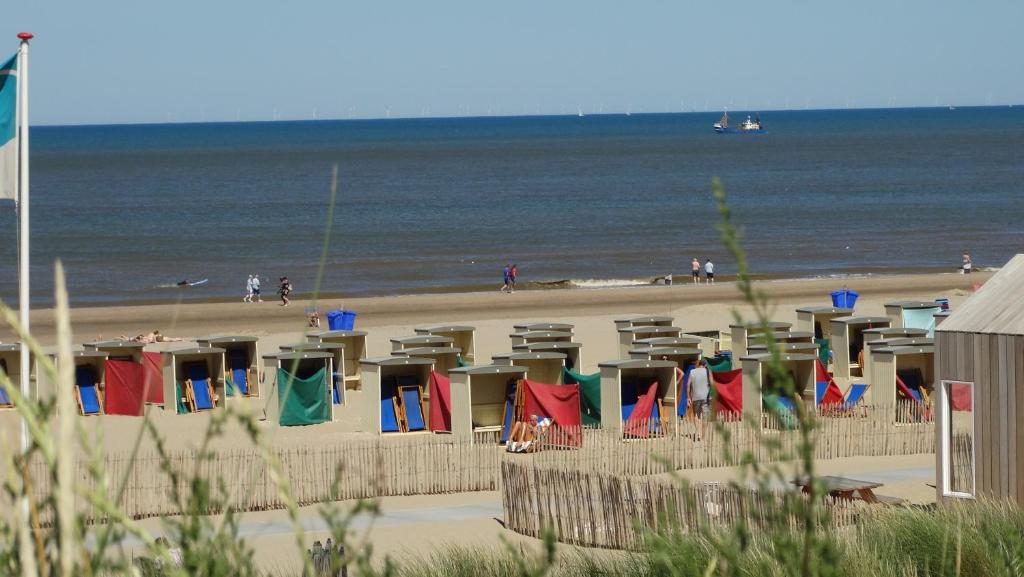 Emma's beach house photo 2