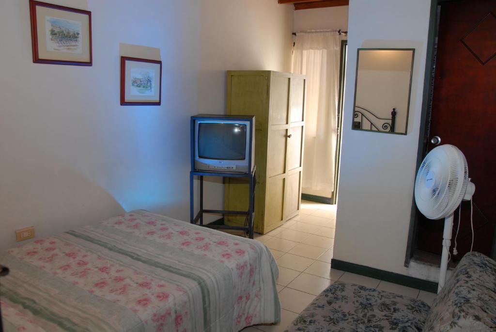 Hotel Tiumara Cartago photo 2
