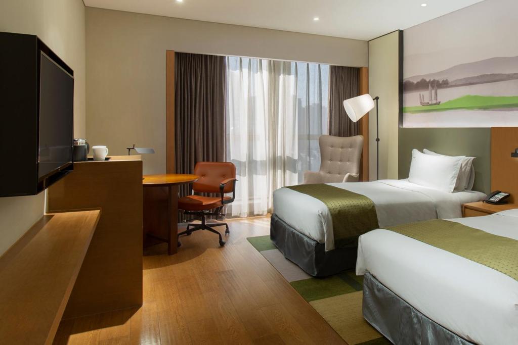 Holiday Inn & Suites Tianjin Downtown, an IHG Hotel photo 4