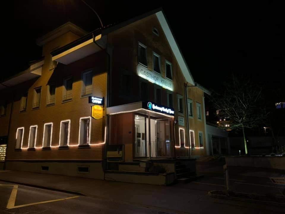 Zyba-Hotelzimmer-Vermietung Aesch Kanton Luzern photo 4