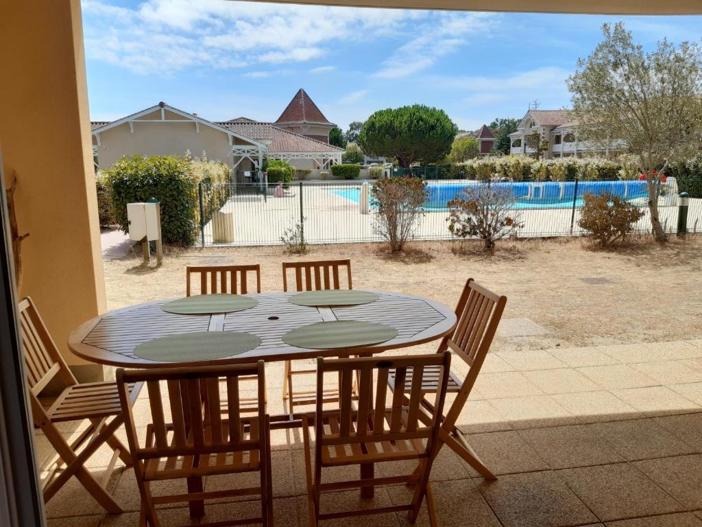 Appt 40m2 Résidence 3*** 10mn plages photo 3