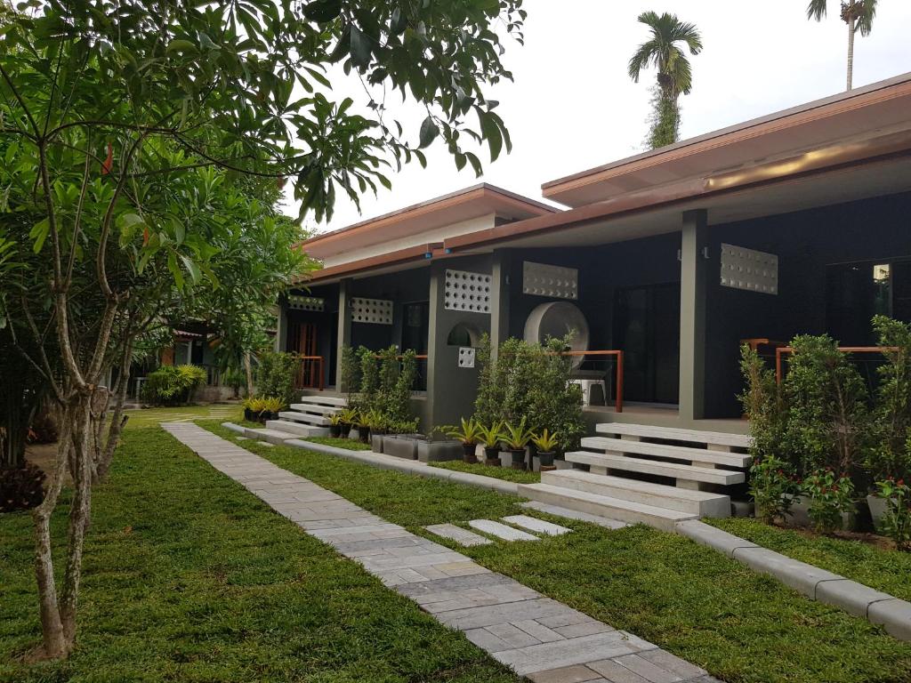 Khaolak Yama Resort - SHA Plus photo 1