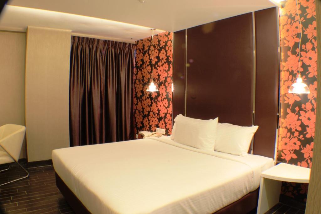 Двухместный (Улучшенный номер), Greystone Boutique Hotel