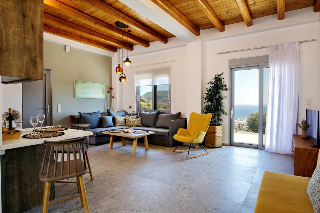 Almond Cottage with a sea view above Plakias photo 2