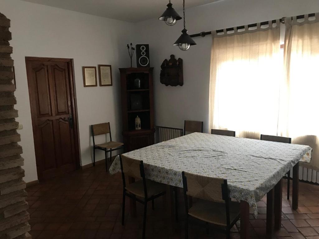 Casa Rural Los Robles photo 2