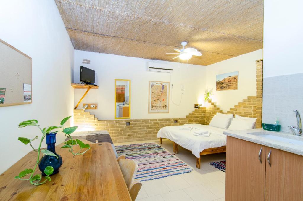 Desert Routes Inn Shvilim ba Midbar photo 4