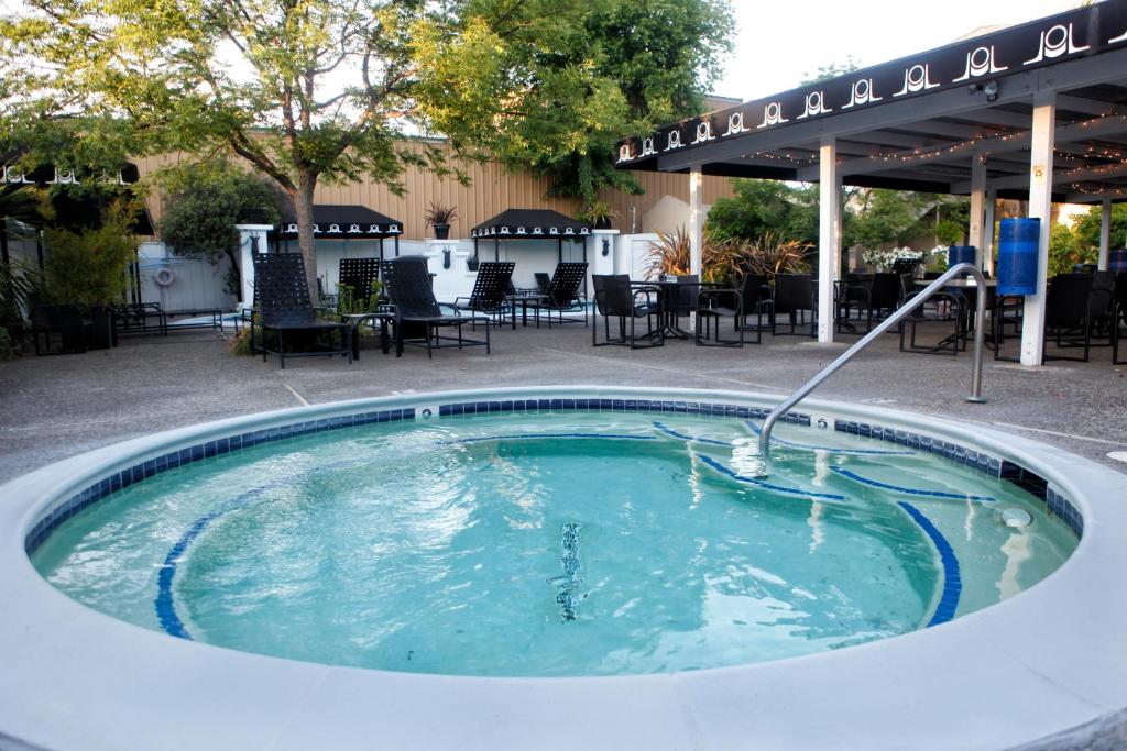 Mount View Hotel & Spa photo 2