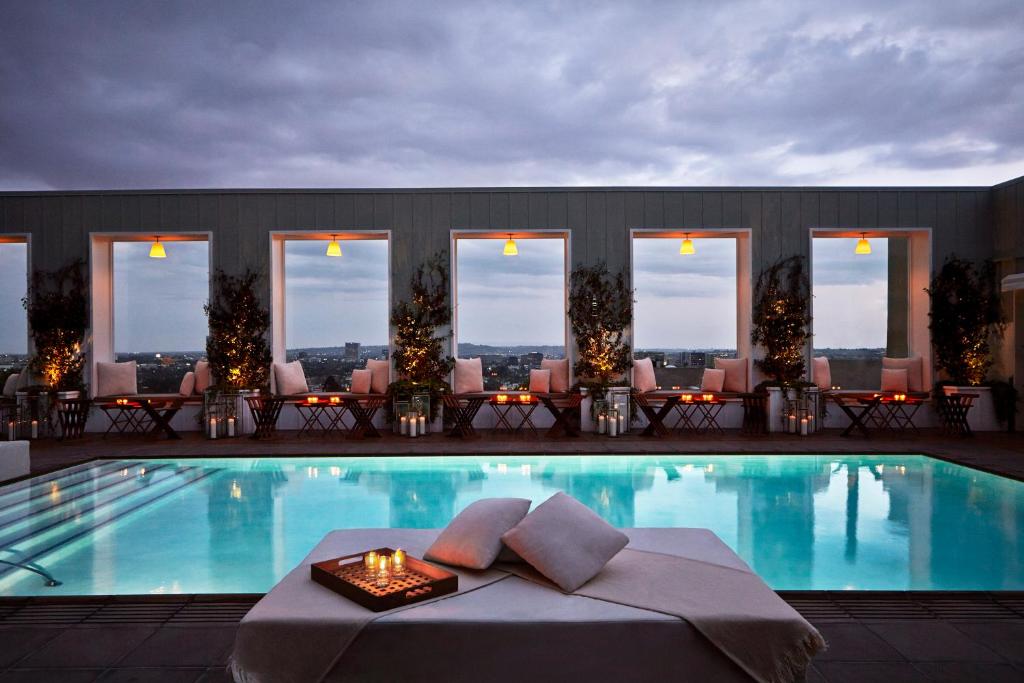 Mondrian Los Angeles image