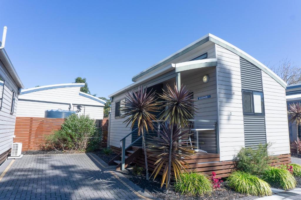 Shoal Bay Holiday Park photo 2