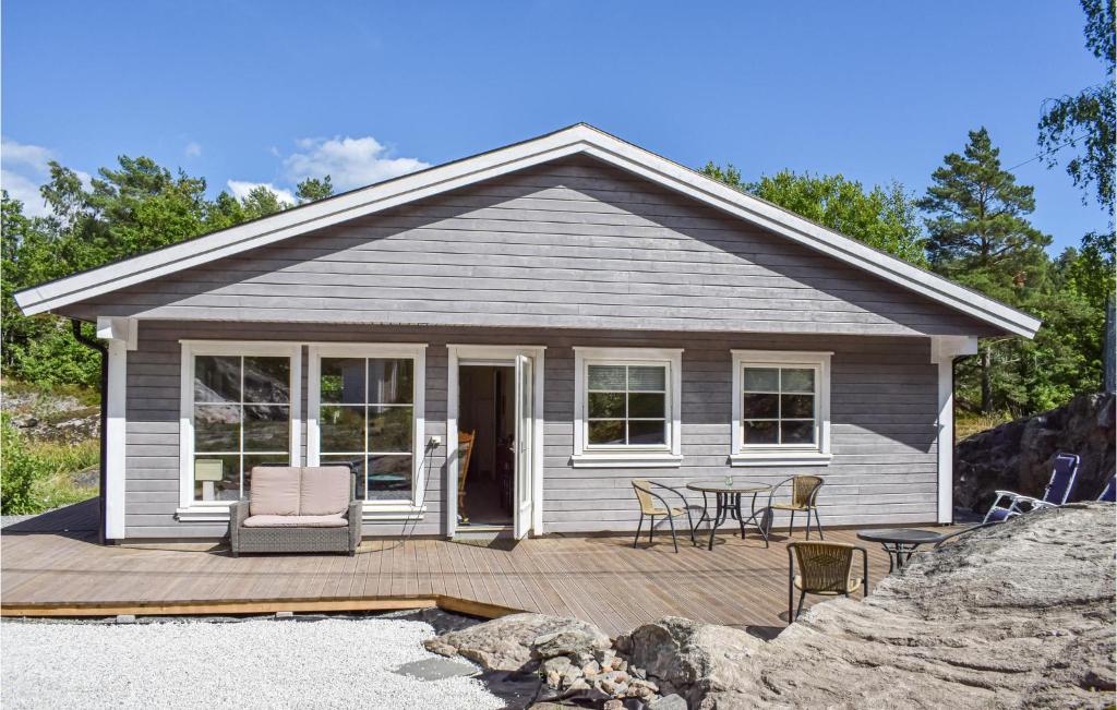 Amazing Home In Tvedestrand With 4 Bedrooms And Internet