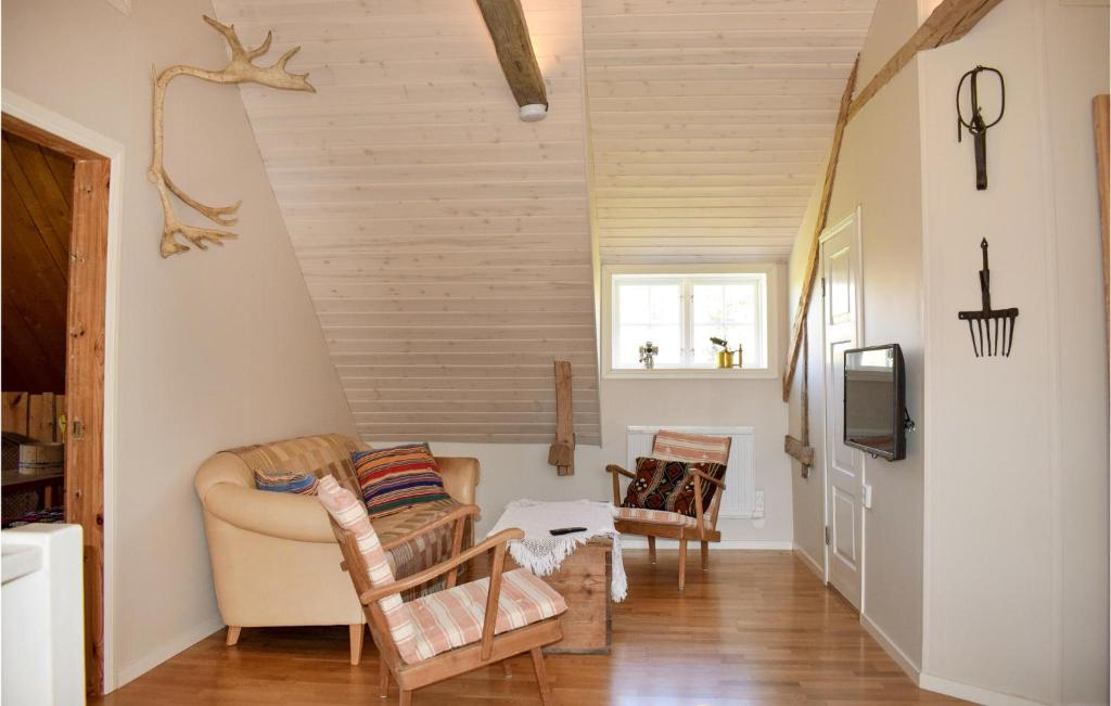 Nice home in Lammhult with 3 Bedrooms and WiFi photo 3