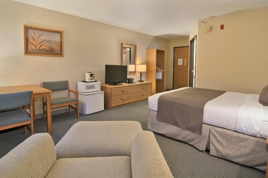 Boarders Inn & Suites by Cobblestone Hotels - Faribault photo 3