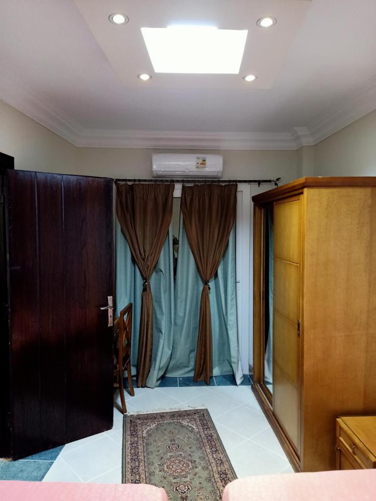 Апартаменты (Апартаменты с 3 спальнями), Mandara Armed Forces Apartments