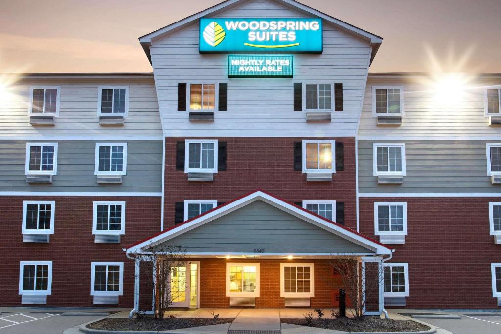 WoodSpring Suites Raleigh Northeast Wake Forest image