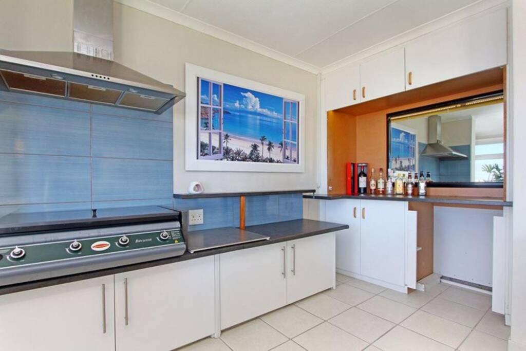 Hermanus Beach Club - 106 - Apartment with a view photo 4