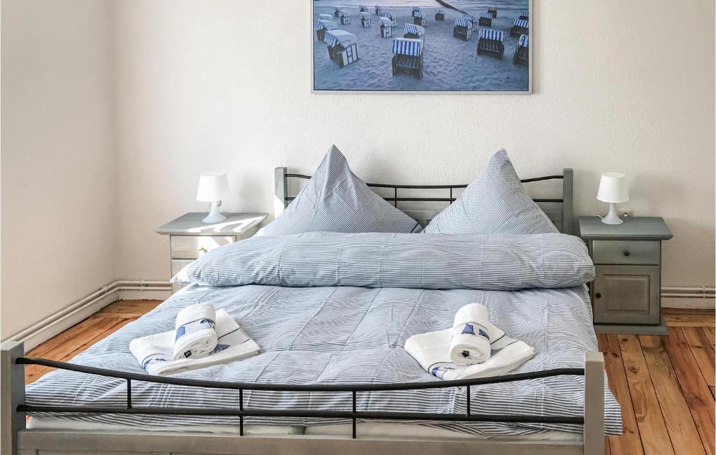Beautiful Home In Alt Bukow With 3 Bedrooms And Wifi photo 3