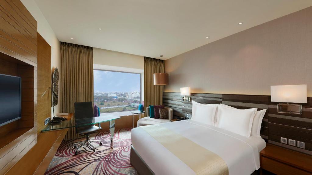 Двухместный (Superior King Room(15% Discount on F&B,Spa Services and Laundry)), Holiday Inn Jaipur City Centre