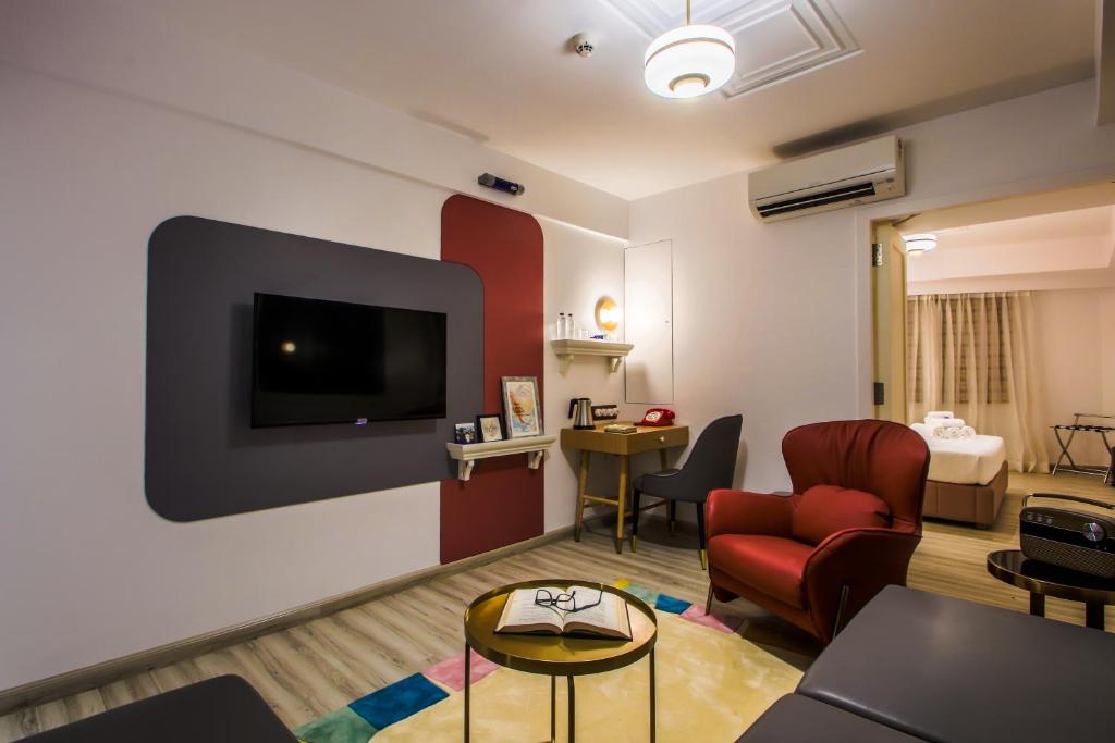 Семейный (Семейный номер), Hotel Transit