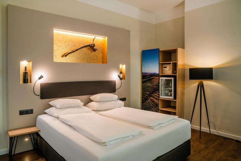 Двухместный (Двухместный номер эконом-класса с 1 кроватью), Hotel Rathaus - Wein & Design