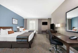 Wyndham Garden Orlando Universal / I Drive Room Type - Standard Queen Room with Two Queen Beds - Communications Accessible