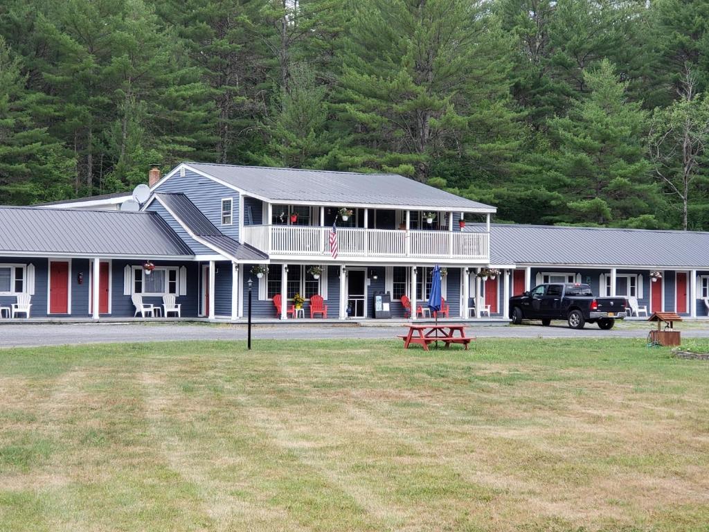 Blue Ridge Motel image