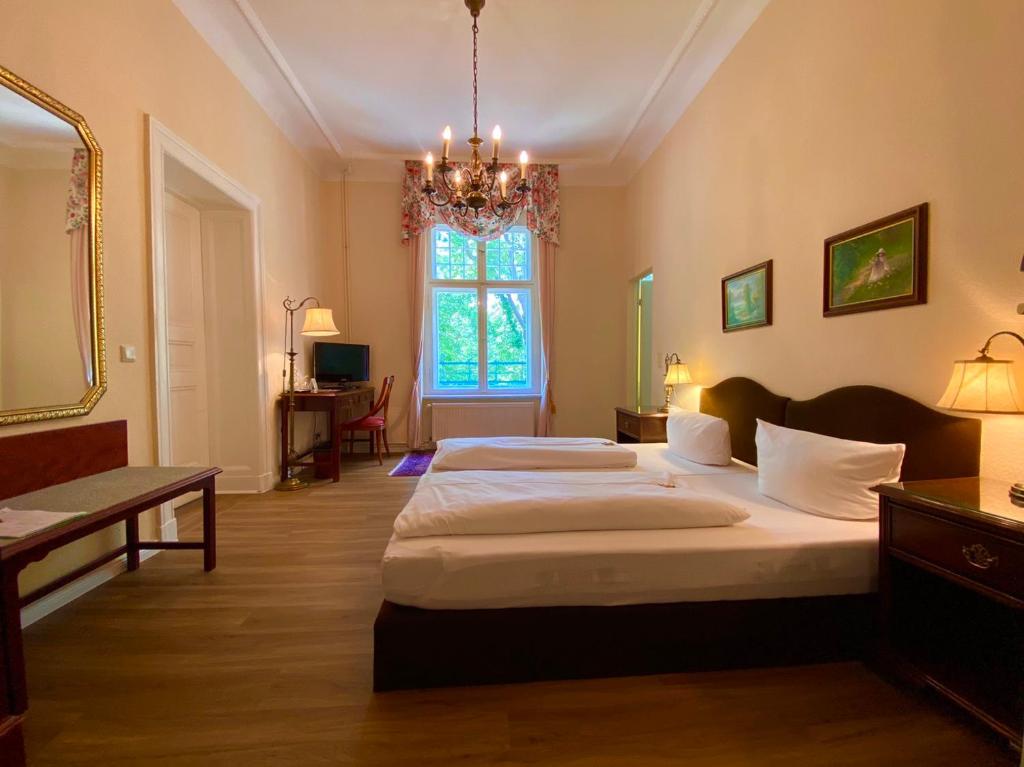 Hotel Kronprinz photo 4