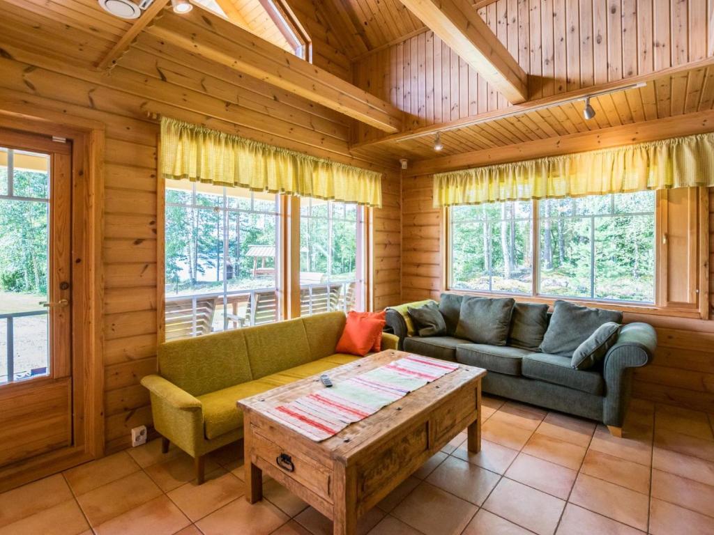 Holiday Home Pihlajaniemi by Interhome photo 1