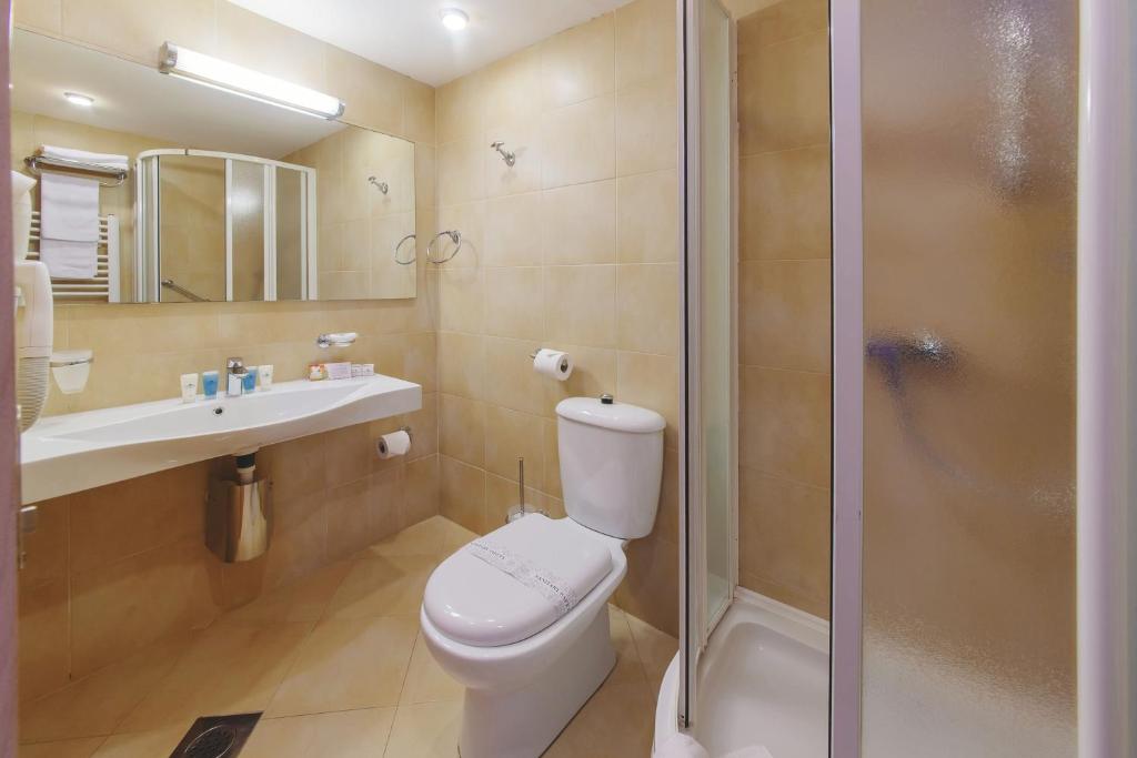 Двухместный (Двухместный номер с 2 отдельными кроватями), Hotel Montenegro