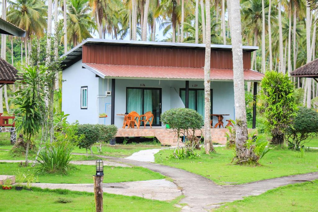 Koh Kood Far East Resort photo 4