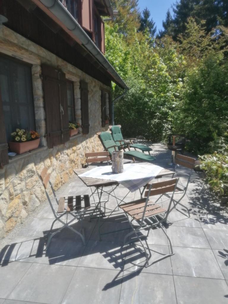 Jagdhaus in der Rhön in völliger Alleinlage photo 1