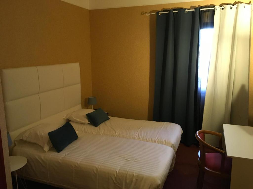 Hotel Dorele photo 1