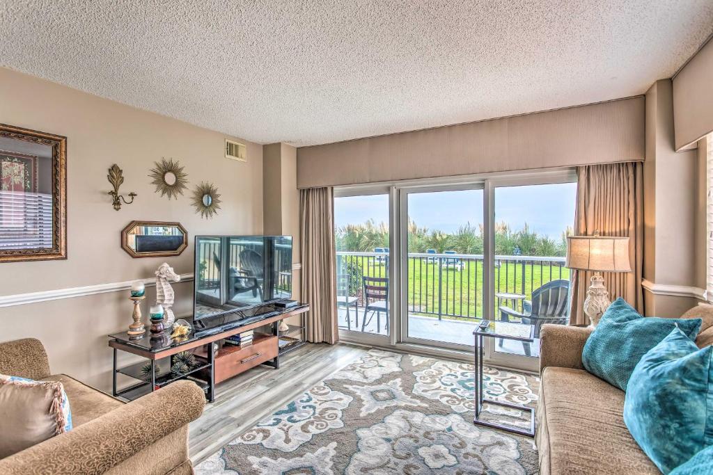 Myrtle Beach Oasis Pools, Patio and Stunning Views! photo 1