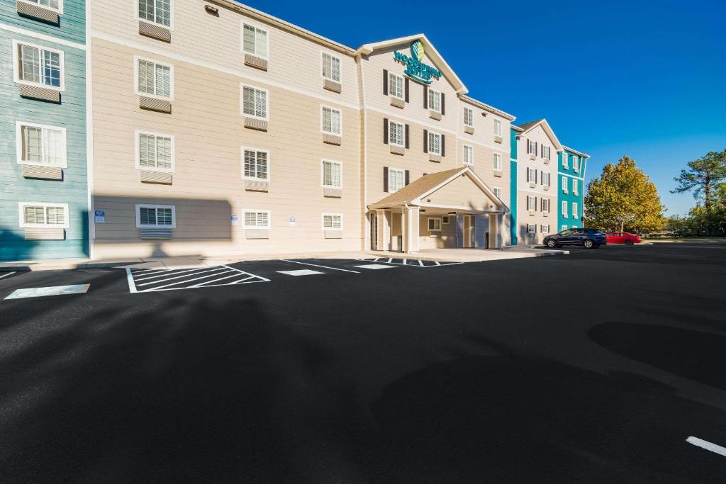 WoodSpring Suites North Charleston Airport I-526 image