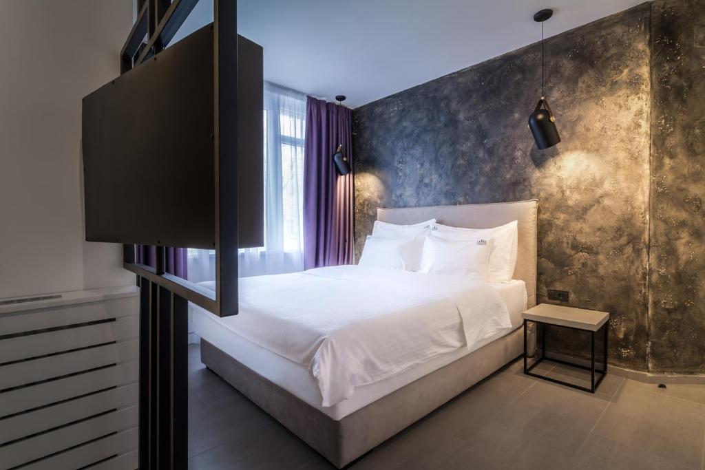 Двухместный (Двухместный номер Делюкс с гидромассажной ванной), Level Luxury Suites