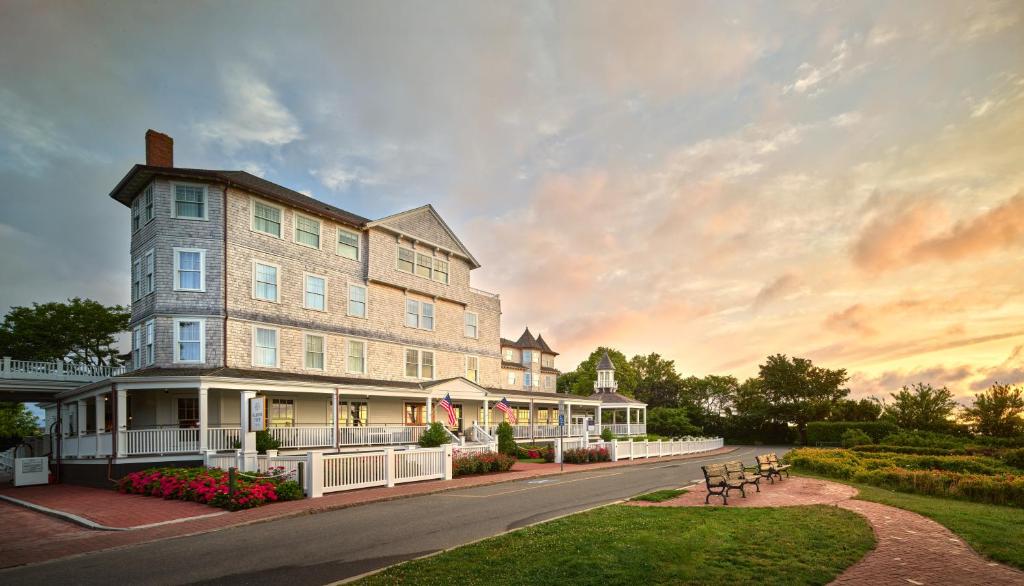 Harbor View Hotel photo 2