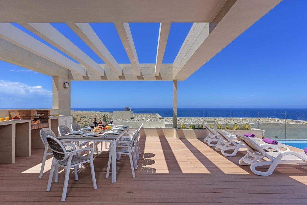 Villa ESMERALDA SOL photo 2