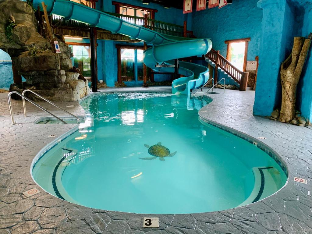 Riverchase Lodge image